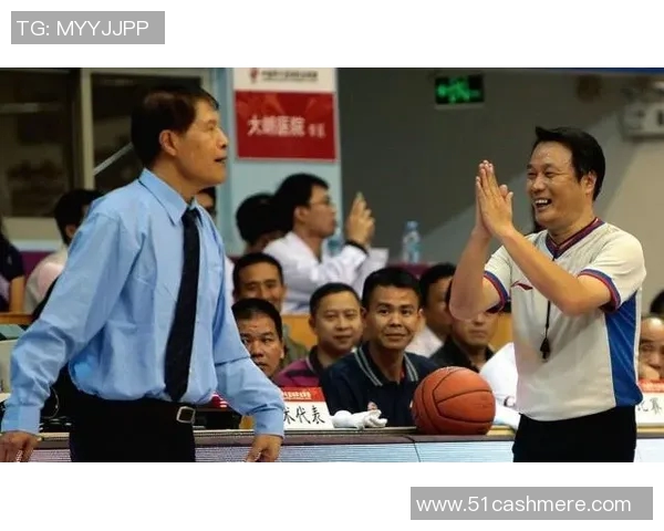 蒋兴权与姚明的投篮技巧传承与篮球智慧的完美结合